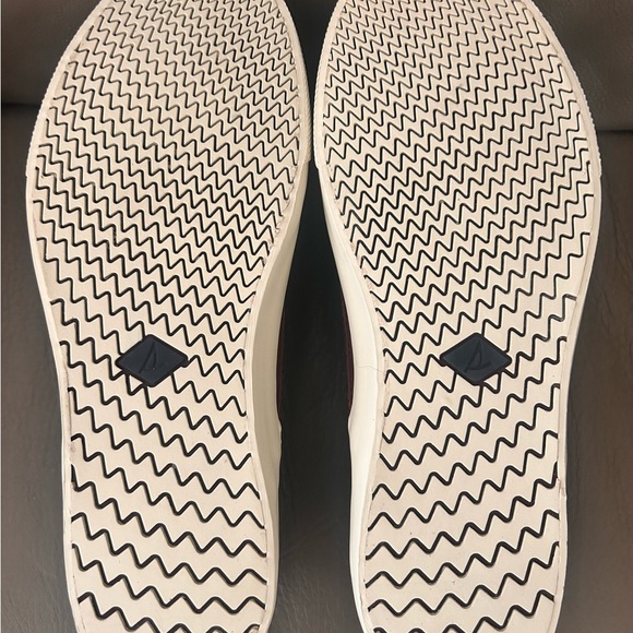 NIB Sperry Captain S/O Topsiders Suede and Leather Men’s 9.5 M $110 - Picture 4 of 8